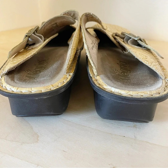 Alegria Light metallic gold leather slip-on Clogs Mule Sz 38 - Picture 6 of 10